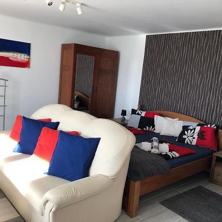 Leander Apartman Balatonakali Εξωτερικό φωτογραφία